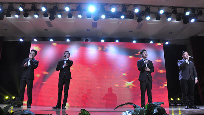2015 湖南师大音乐厅，永辉艺术节闭幕晚会